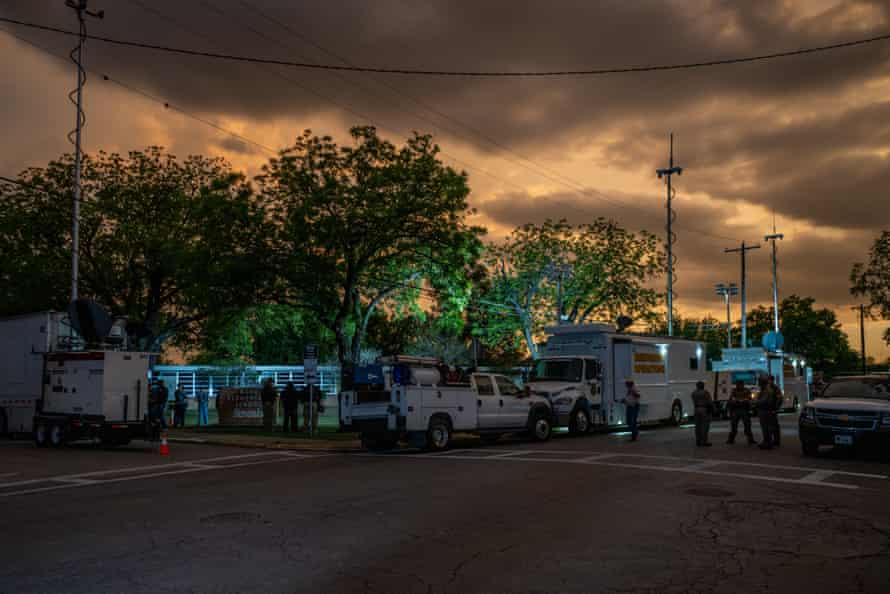Law enforcement officers gather outside of Robb Elementary School following the mass shooting at Robb Elementary School on May 24, 2022 in Uvalde, Texas.