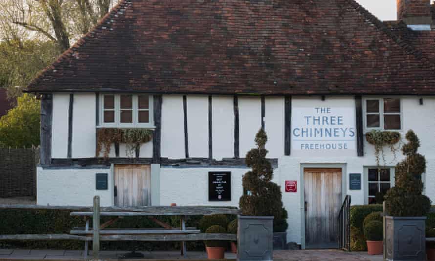 The Three Chimneys pub, Biddenden.