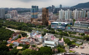 The Window of the World theme park packs 130 global attractions into a site of just under 50 hectares.