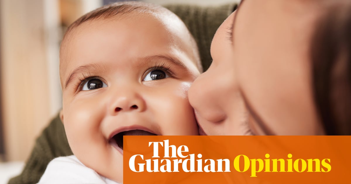 I went into motherhood an oblivious idiot - and I don't regret it | Emma Beddington