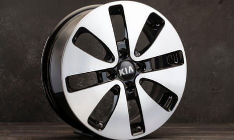 A Kia alloy wheel finding itself at the centre of a dispute with the Motor Ombudsman.
