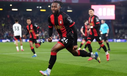 Goal scorer Antoine Semenyo runs full stride across the field in delight