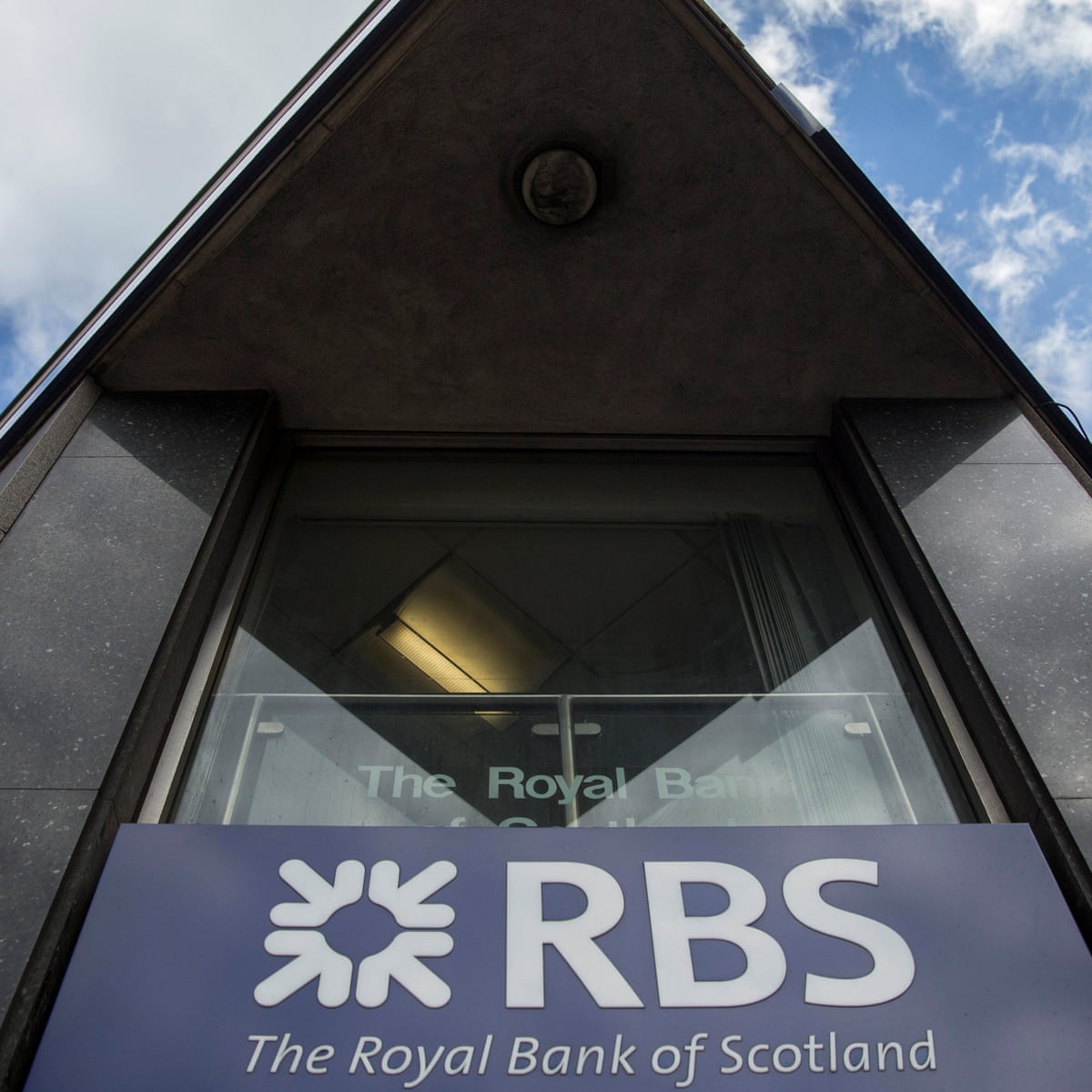 Uk Government To Sell 7.7% Stake In Rbs Worth Almost £2.6Bn | Royal Bank Of  Scotland | The Guardian