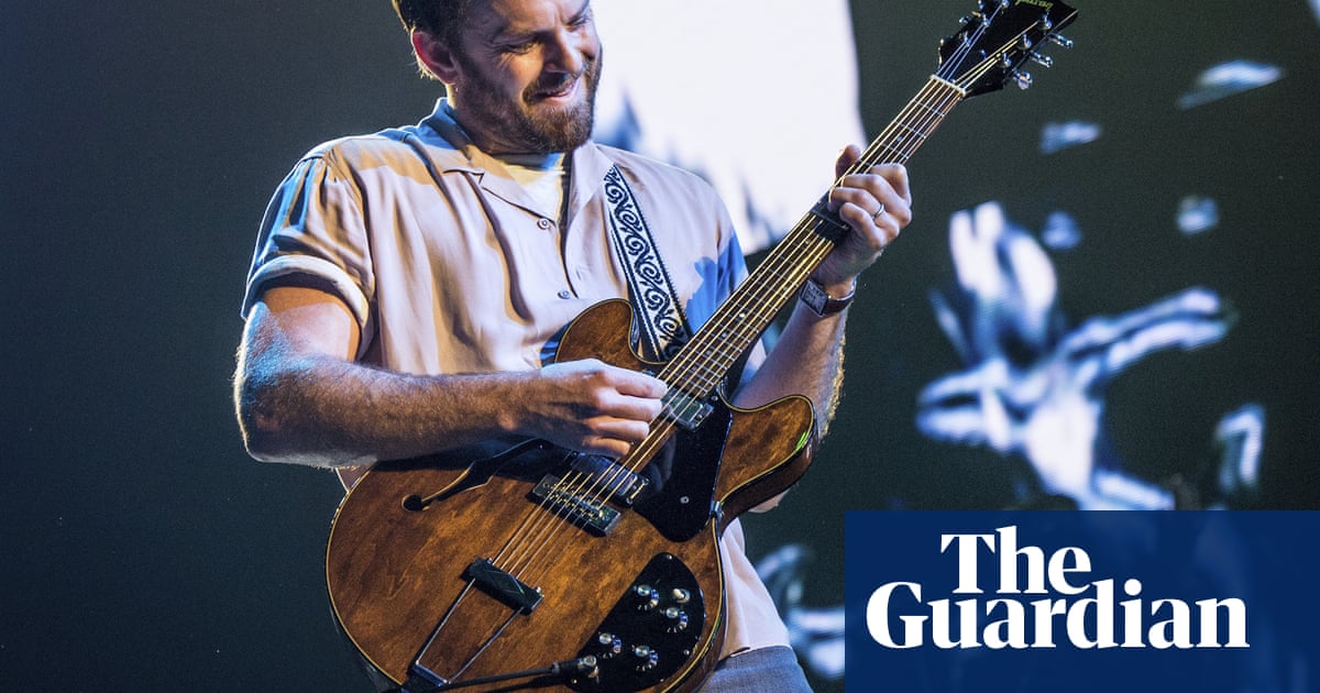 Kings of Leon cancel UK and European shows after singer's freak accident'