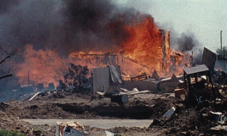 Waco: American Apocalypse review – gunfights, dying FBI agents … and zero  analysis, Television & radio