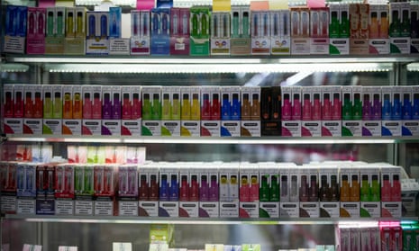 Quitters' aid or addiction risk? Growing debate over vape regulation | Vaping | The Guardian Quitters' aid or addiction risk? Growing debate over vape regulation | Vaping | The Guardian