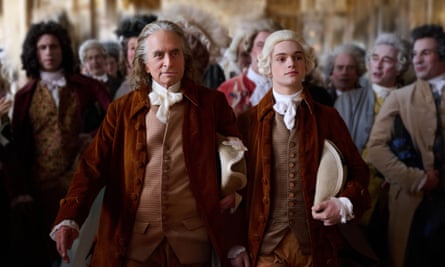 Benjamin (Michael Douglas) and son Temple (Noah Jupe) in Franklin.
