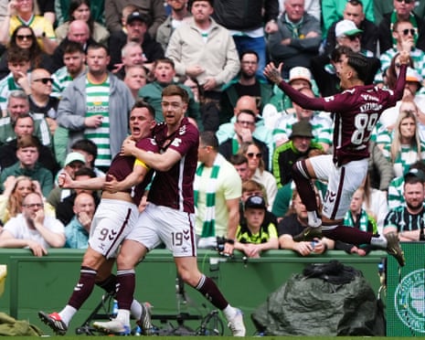 Hearts’ Lawrence Shankland celebrates scoring the opening goal.