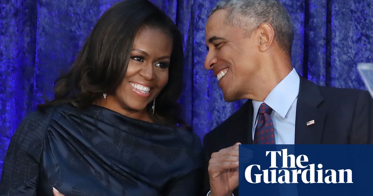 Michelle Obama Announces Memoir Will Be Called Becoming Us News The