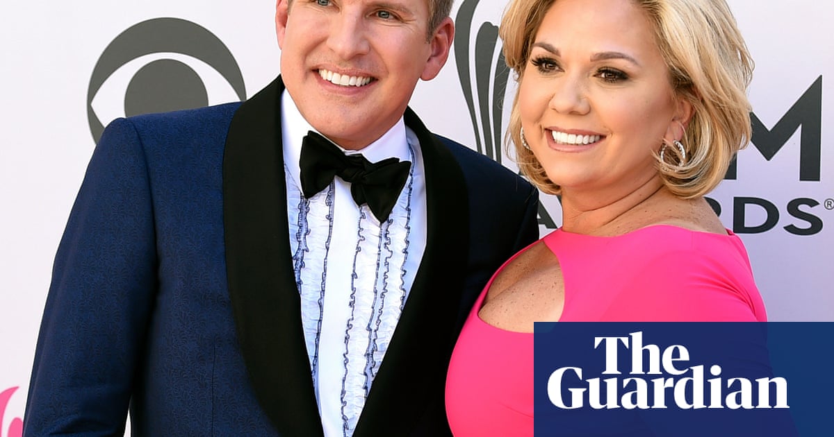 Trump pardons reality TV stars Julie and Todd Chrisley
