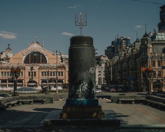 Kyiv Aims to Replace Lenin's Statue with Cossack Leader Amidst Identity Crisis