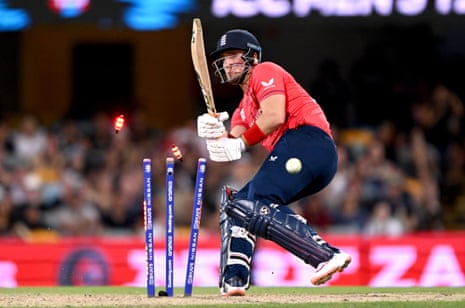 T20 World Cup Super 12s: England v New Zealand – live | T20 World Cup 2022 7 Liam Livingstone of England is clean bowled by Lachlan Ferguson of New Zealand.