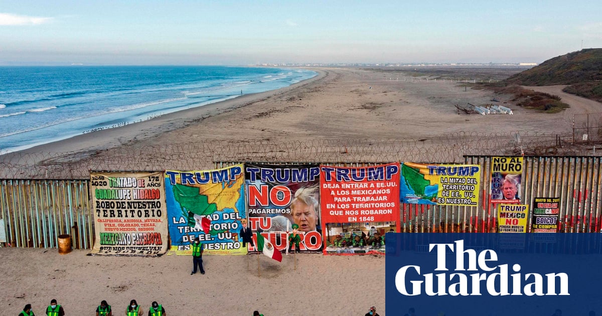 Opinion of US has worsened in countries around world in last year, survey shows