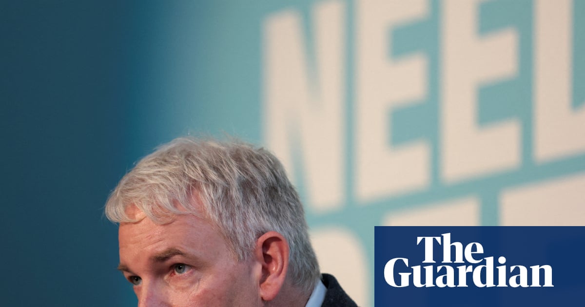 Reform MP Ain't Sayin' Nothin' 'Bout Farage's Russia Claims, Fam