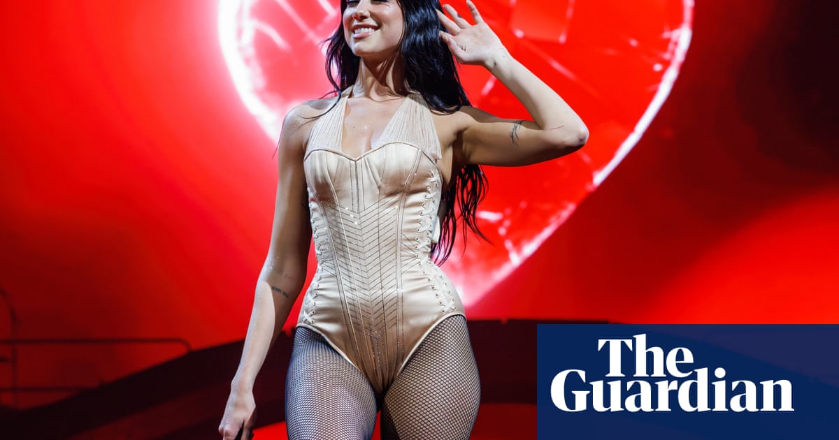 Paul McCartney and Dua Lipa among artists urging Starmer to rethink AI copyright plans