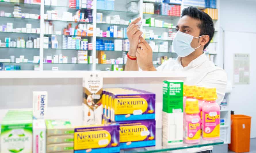 Treasury's Covid loan demand 'putting pharmacies in England at risk' | Coronavirus | The Guardian