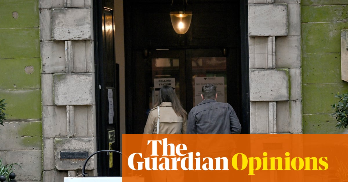 Public faith in politics is now in the gutter. Here’s how Labour should drag it out | Polly Toynbee