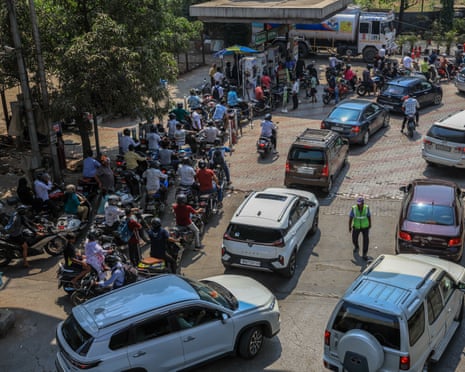 मध्य पूर्व संकट लाइव: ट्रम्प ने ईरान ऊर्जा स्थलों पर हमले रोके; हौथियों का कहना है कि लाल सागर में नौवहन रोकने का कोई कारण नहीं है