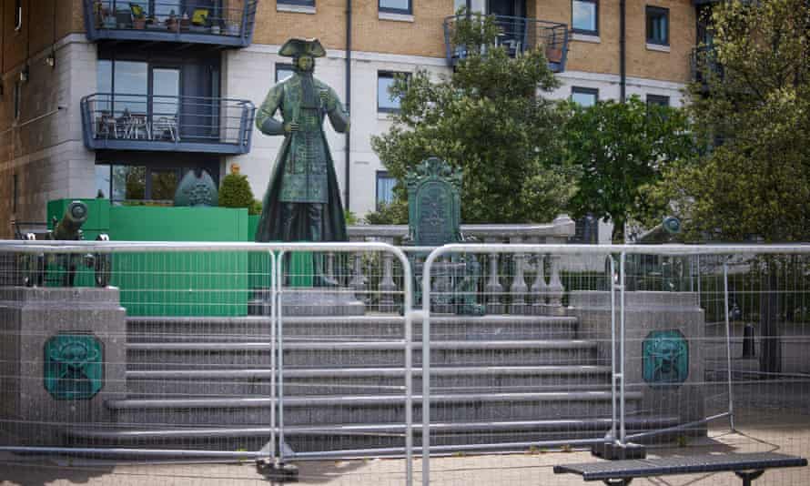 A Peter The Great Statue in Deptford has been cordoned off, apparently after being adorned with Ukaraine flags. London. Photograph by David Levene 19/5/22