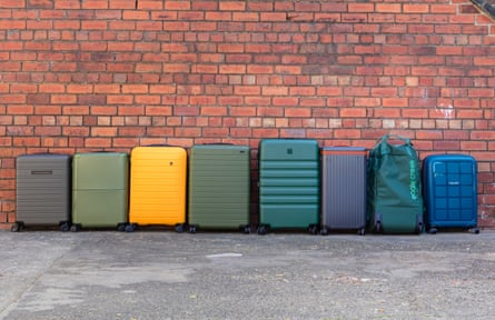 Best Suitcases Testing with Pete Wise