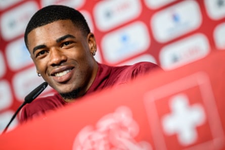 Kwadwo Duah speaks to the media at Switzerland’s training camp.