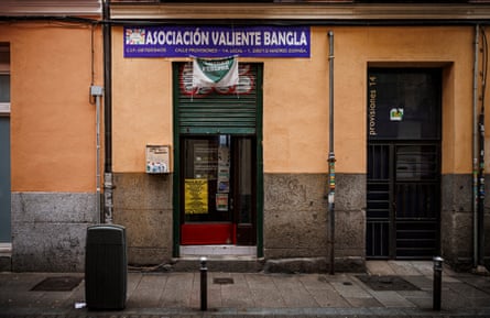 The Valiente Bangla association HQ sen from the street