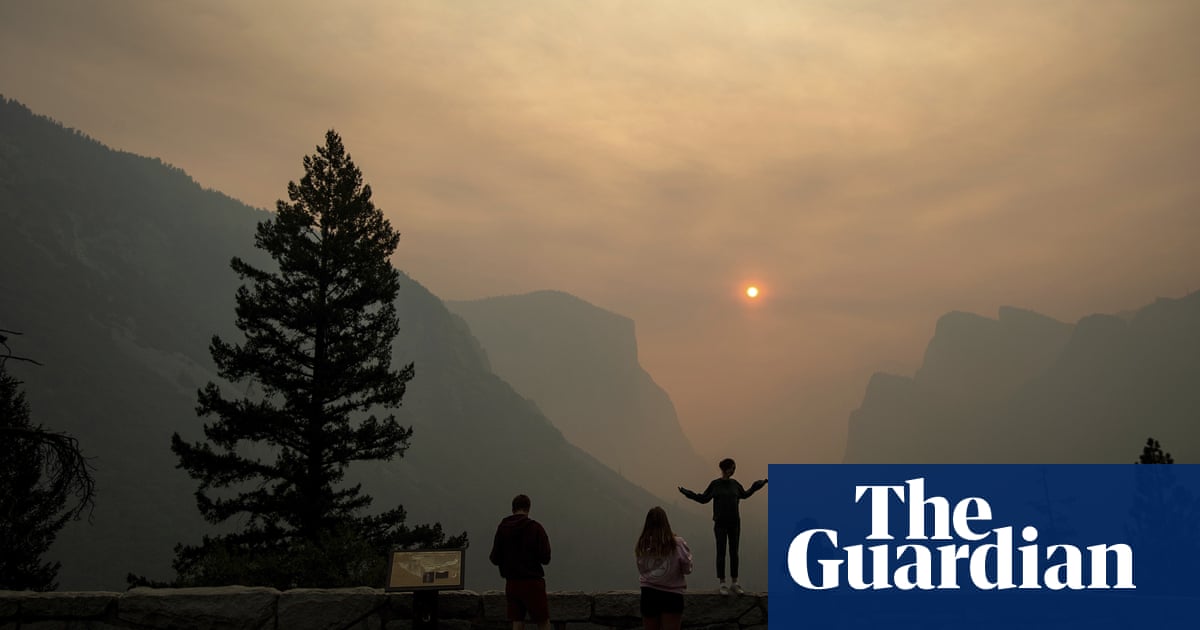 California wildfire forces partial closure of Yosemite national park