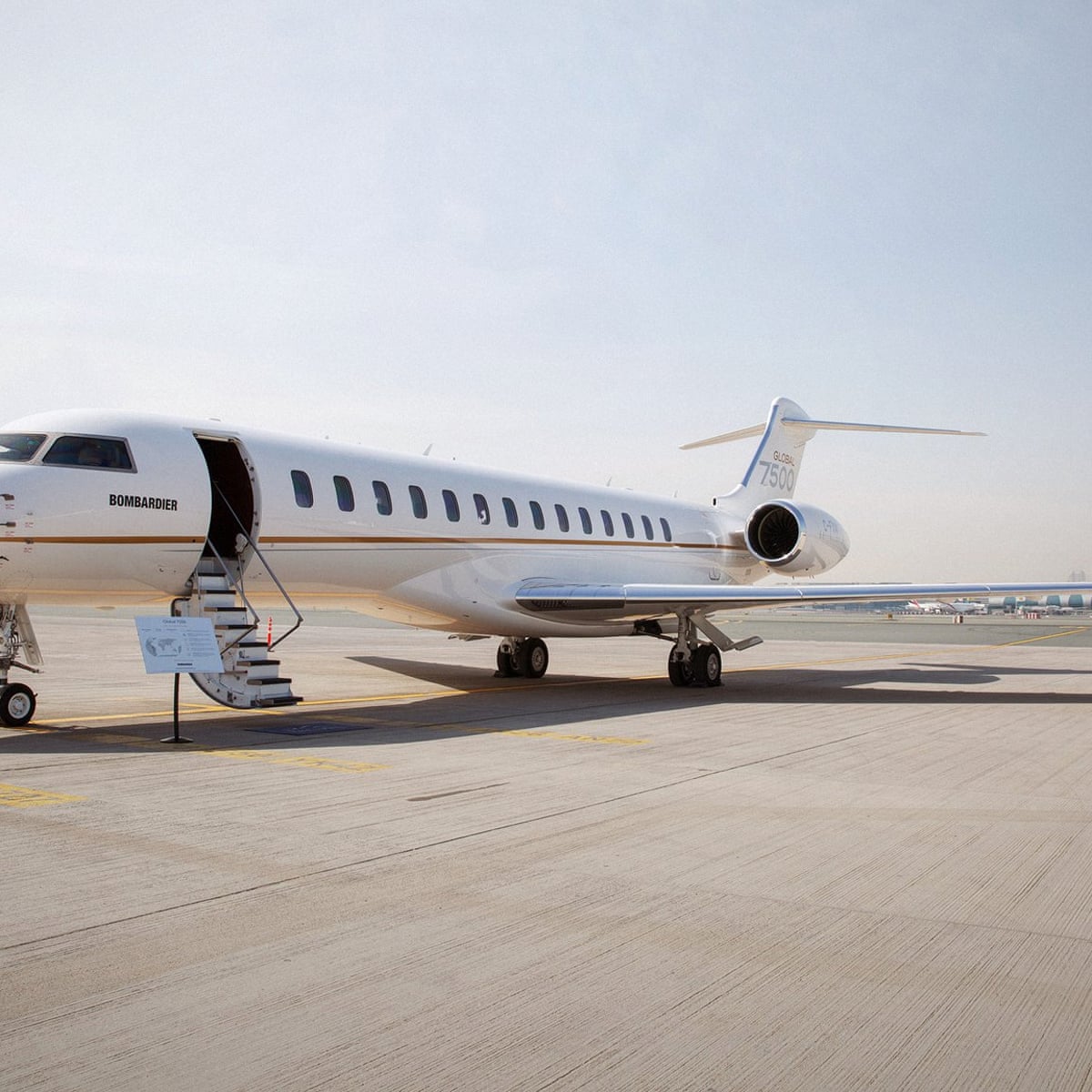 Can You Smoke On A Private Jet Super Rich Fuelling Growing Demand For Private Jets Report Finds Environment The Guardian