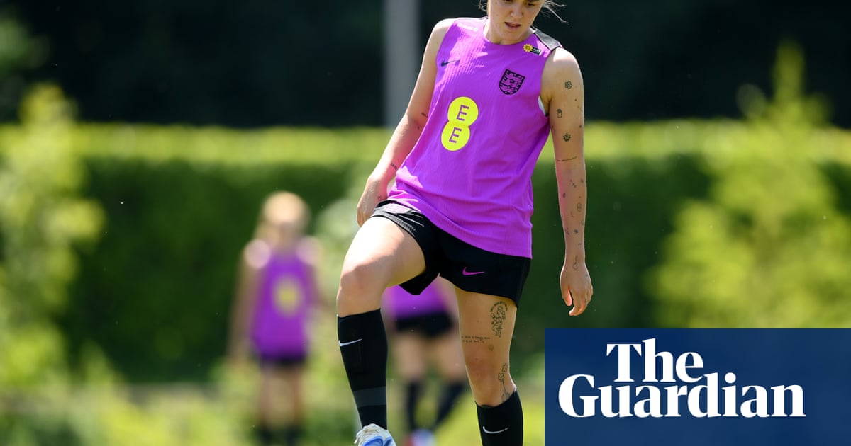 Stanway urges England to go back to their roots for make-or-break Netherlands clash