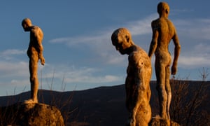 Un monumento a las víctimas de Franco por el escultor Francisco Cedenilla