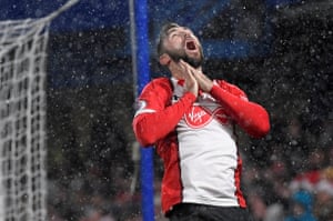 Southampton’s Charlie Austin reacts after missing a chance to score against Chelsea as the Blues won 1-0 at Stamford Bridge. Southampton have only won two of their 41 away top-flight matches against the reigning champions – they beat Leeds United in March 1970 and Chelsea in October 2015.