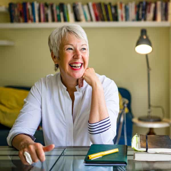 A light touch on the tiller: the secret to happy and engaged employees | A better workplace 2 Dr Lucy Ryan headshot