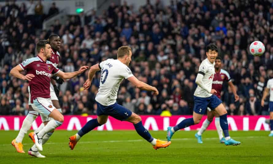 Harry Kane shoots over the bar