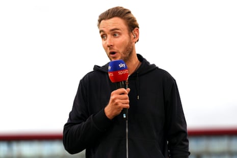 Chelsea v AFC Wimbledon, PSV v Rangers: Carabao Cup and Champions League – live | Soccer 9 Stuart Broad.