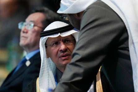 Prince Abdulaziz bin Salman Al Saud speaks with Sultan al-Jaber at Cop29 in Baku