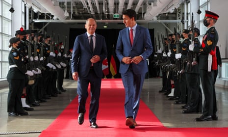 Germany's chancellor, Olaf Scholz, andCanada's prime minister, Justin Trudeau, in Montreal