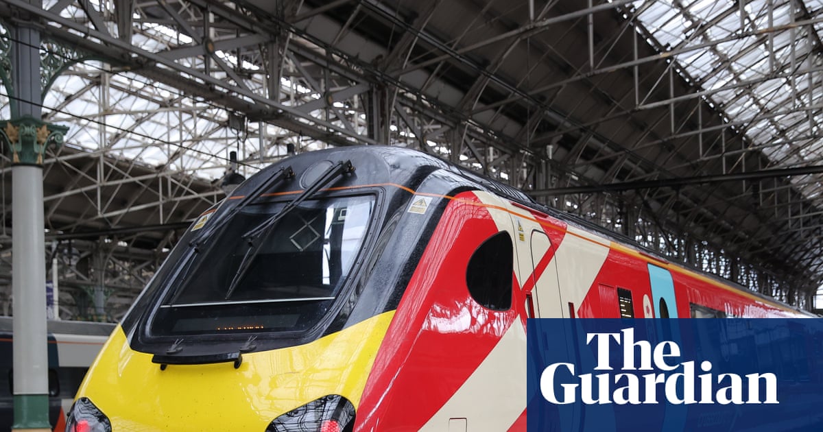 Photo: theguardian.com CrossCountry Cancels Almost All UK Train Services After Birmingham Control Centre Power Cut