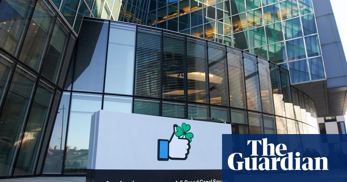 Facebook moderators told not to discuss working conditions