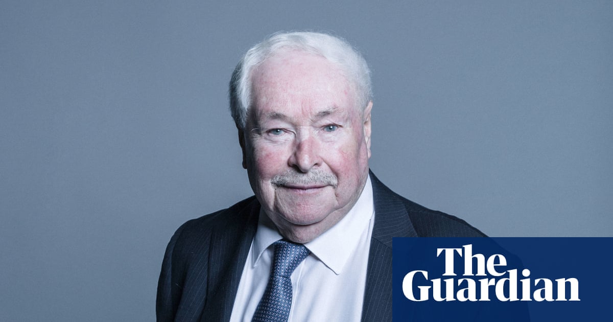 Lord Hoyle, father of Commons speaker, Lindsay, dies aged 98 | Labour
