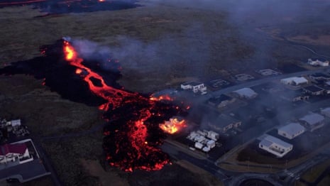 Drone footage shows lava engulfing Grindavík in Iceland – video