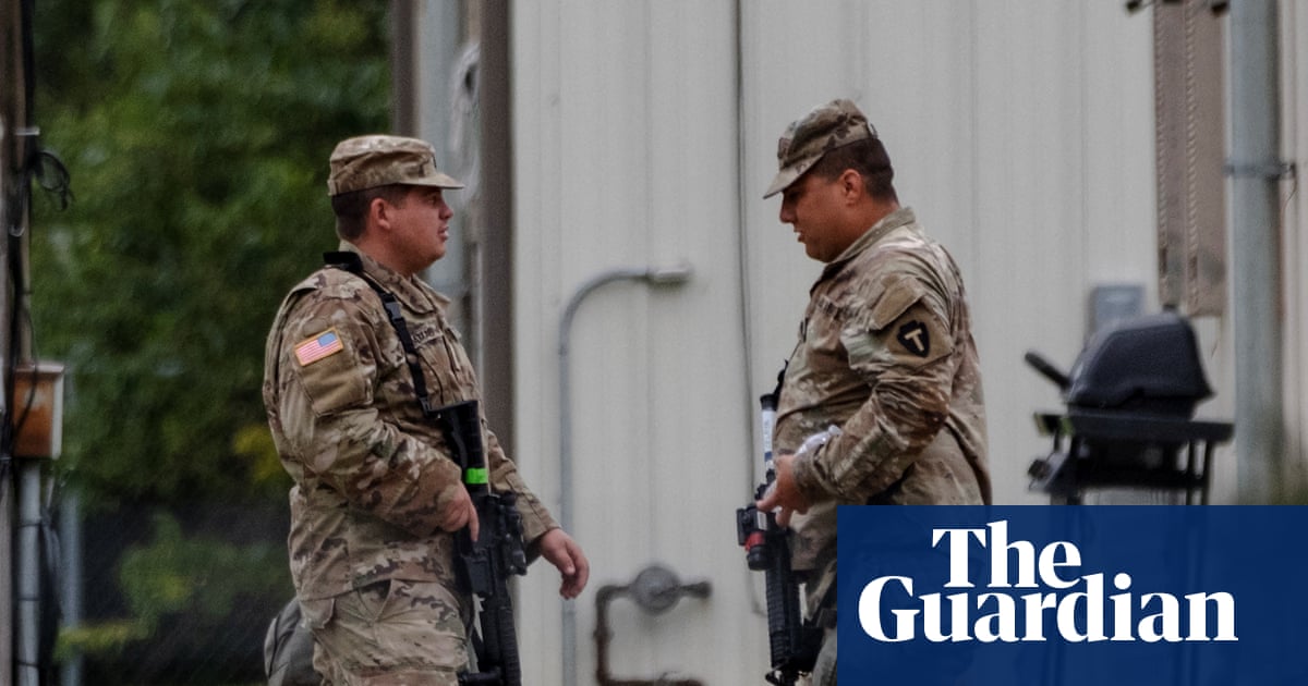 National guard remains in Chicago area as judge to rule on Trump deployment