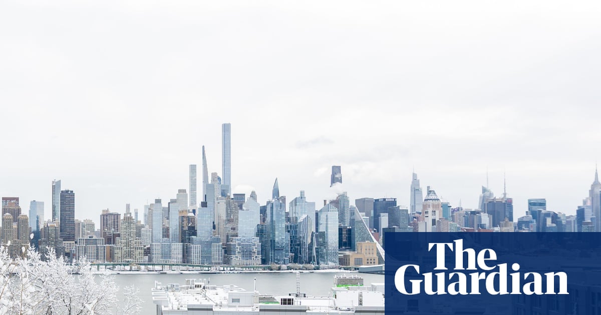 De opkomst van AI veroorzaakte in 2025 dezelfde CO2-uitstoot als New York City, zegt rapport | Kunstmatige intelligentie (AI)