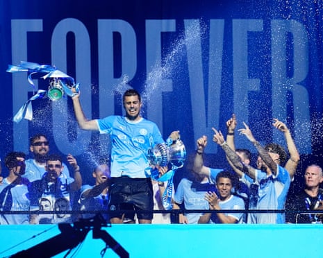 Rodri’s Retention: Enzo Maresca’s Defining Challenge for Manchester City’s Future Rodri’s Retention: Enzo Maresca’s Defining Challenge for Manchester City’s Future