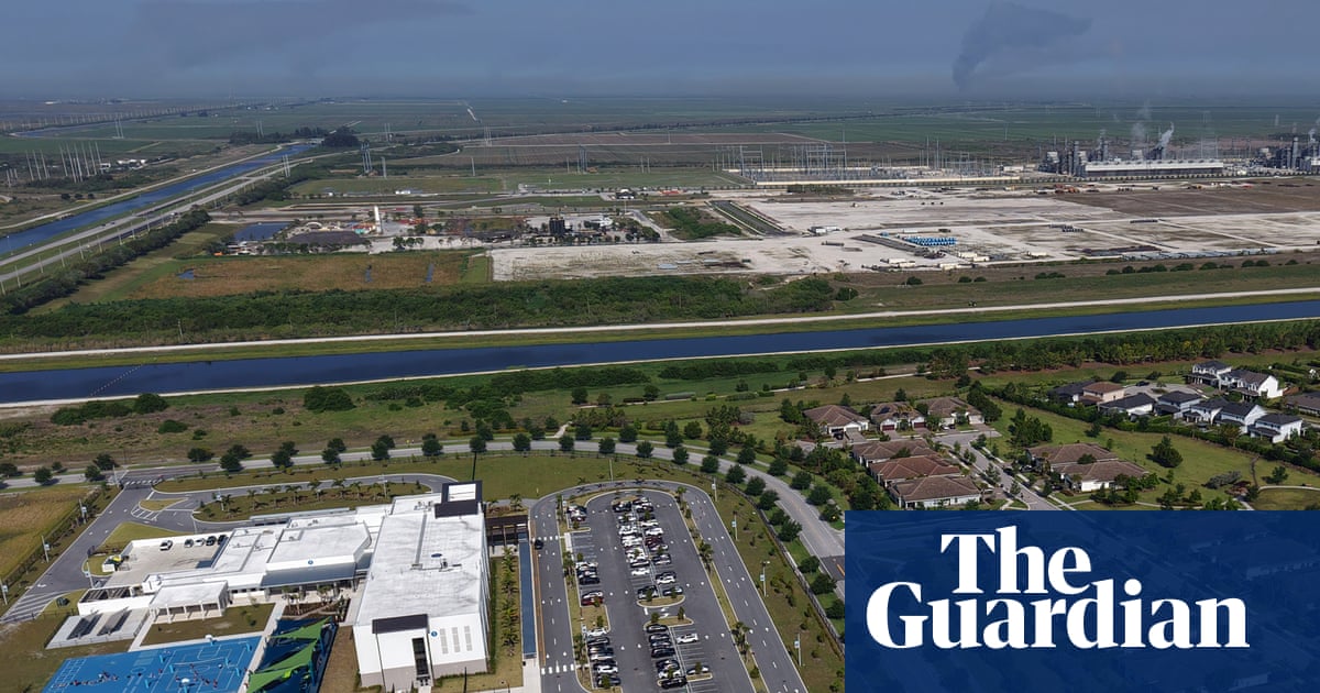 Artist’s impression of Project Tango: a giant space heater parked next to the Everglades, because what could possibly go wrong with boiling a national treasure for cloud computing.