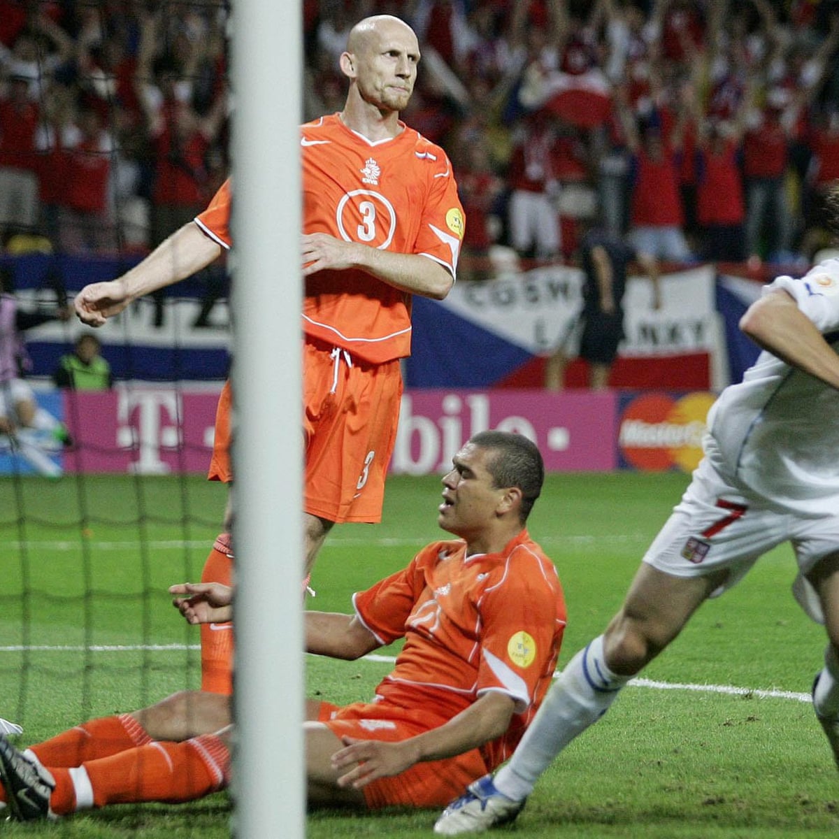 pics Euro 2004 Czech Republic Vs Netherlands netherlands v czech republic euro 2004