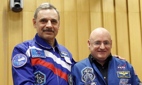 Mikhail Kornienko and Scott Kelly on December 18 2014 in Paris.