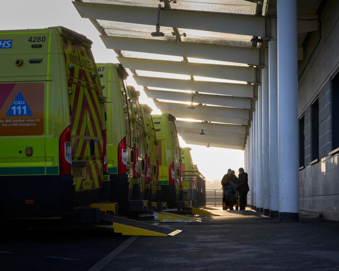 Image accompanying the story: Yvette Cooper pledges £140m to boost urgent care as NHS faces ‘tough’ winter