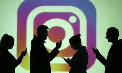 Users complain that Instagram does not notify users of which standards were violated when accounts are suspended.