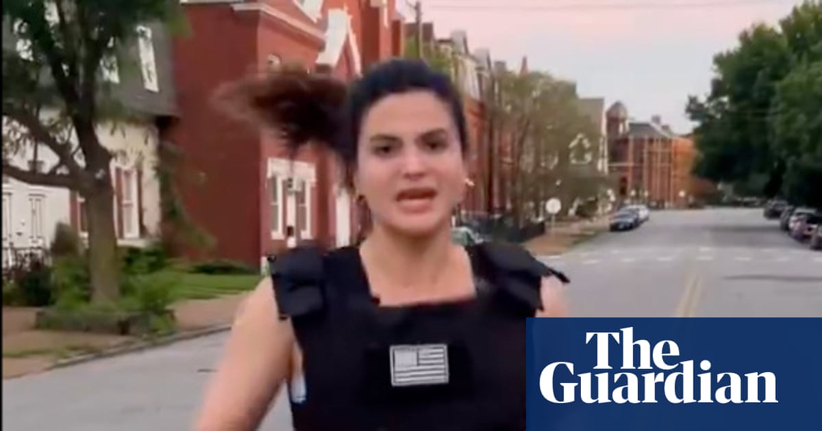 Anti-Islam influencer Valentina Gomez blocked from entering UK for far-right rally