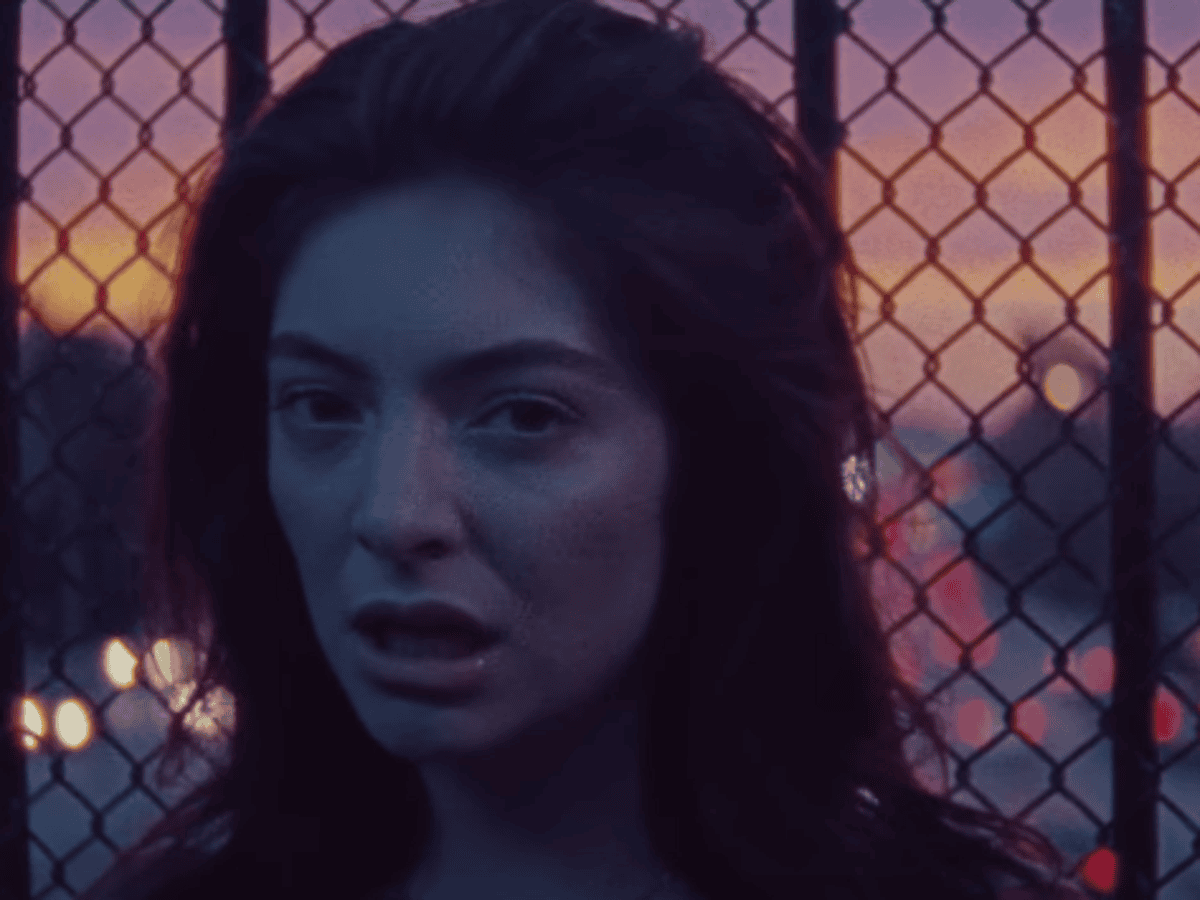 lorde green light dress Lorde Greenlight GIF - Lorde Greenlight Dance